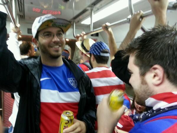 Apesar das fortes chuvas, Fifa mantm programao na Arena PE