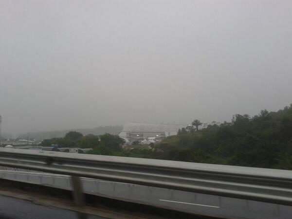 Apesar das fortes chuvas, Fifa mantm programao na Arena PE