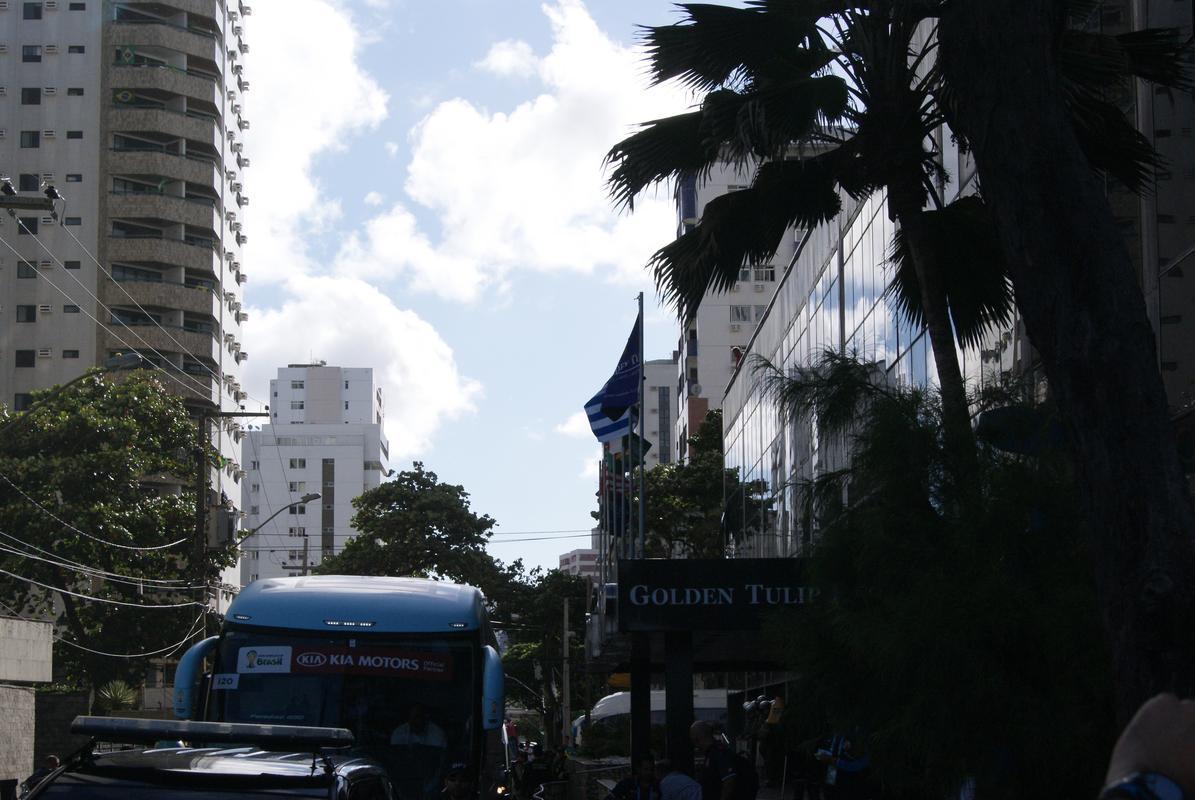 Ticos aproveitaram o dia de folga e deixaram a capital pernambucana nesta segunda-feira.