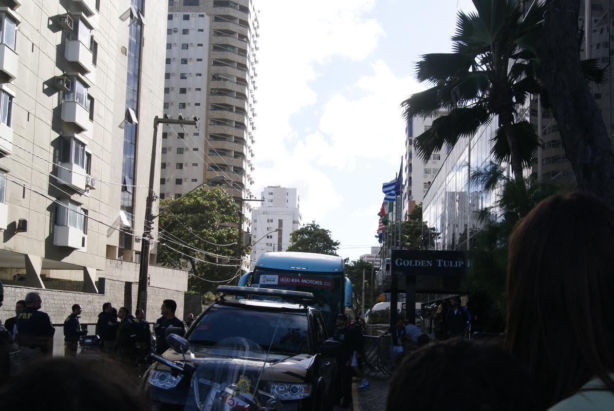 Ticos aproveitaram o dia de folga e deixaram a capital pernambucana nesta segunda-feira.