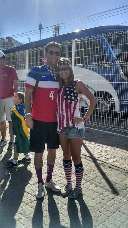 Dique do Toror foi tomado por torcedores de todas as parte do mundo para o duelo da oitavas de final