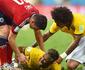 Com leso na vrtebra, Neymar est fora do restante da Copa do Mundo