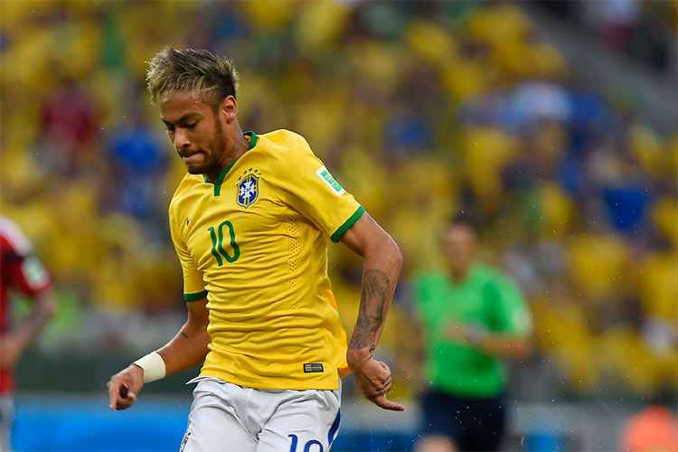 Neymar é único brasileiro entre 23 indicados ao prêmio de melhor