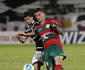 Com gol de Lo Gamalho no fim, Santa Cruz bate Portuguesa no Arruda e volta a vencer