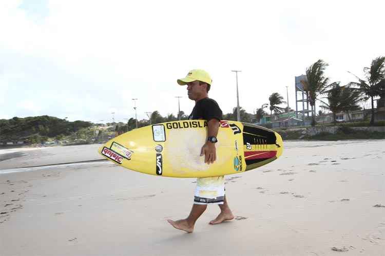 Jogue Surfistas: Mônaco, um jogo de Surfista de Metrô