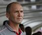 Tcnico diz que sofrer goleada  dolorido, mas promete que seu time vai lutar at o fim