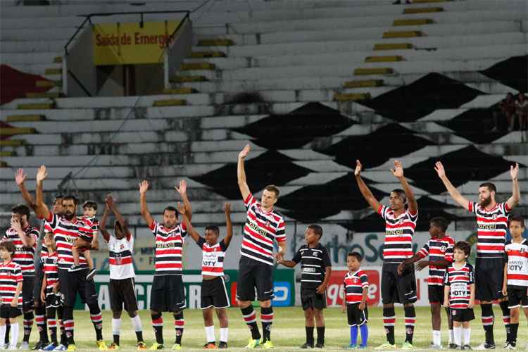 Copa Sul-Americana terá Flamengo x Figueirense e Santa Cruz x Sport; veja  jogos 