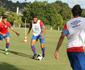 Treino do Nutico tem tcnico e Kuki na roda de bobinho e manuteno de novidades no time