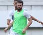 Milton Mendes monta time para Santa Cruz x Sport com 12 jogadores e acirra briga no ataque