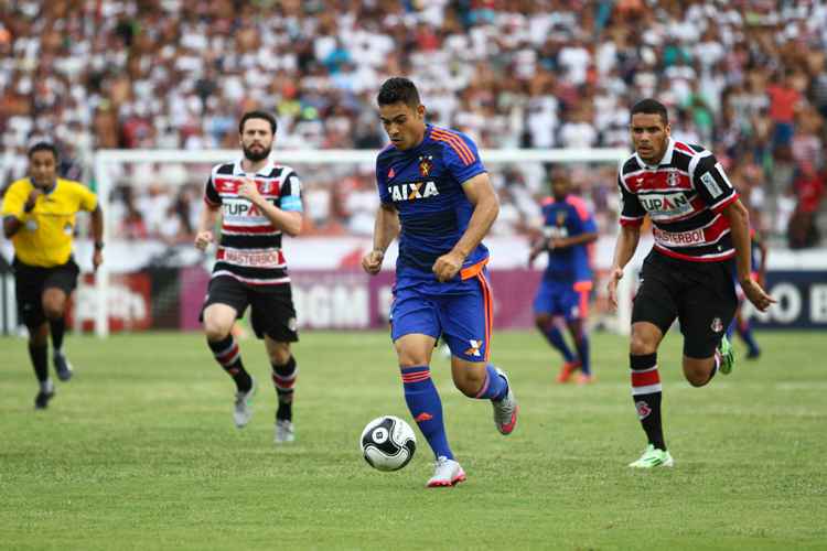 Sport e Santa Cruz empatam sem gols na Arena de Pernambuco