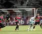 Santa Cruz perde Pisano e dupla de zaga titular por suspenso para enfrentar o Flamengo