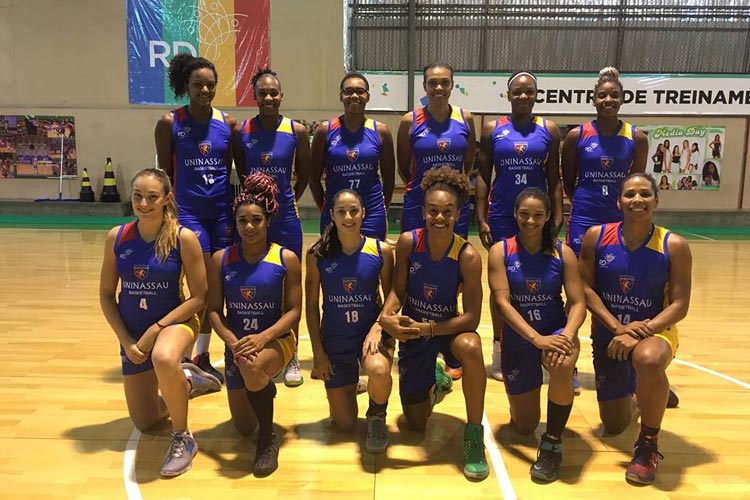 Blumenau e Sampaio Basquete avançam e estão nas semis da LBF