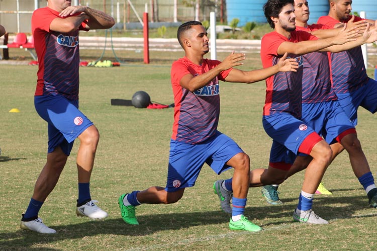 L�o Lemos/N�utico