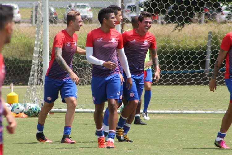 L�o Lemos/N�utico