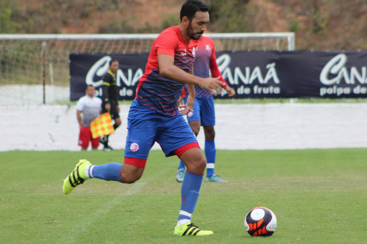 L�o Lemos/N�utico
