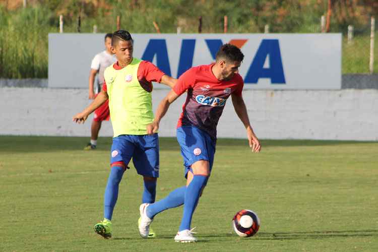 L�o Lemos/N�utico