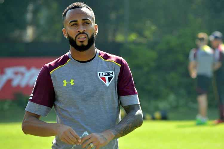 Wesley Moreira é apresentado pelo Coritiba - Esportes