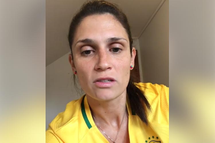 Andreia Rosa se junta a trio e anuncia aposentadoria da seleção ...