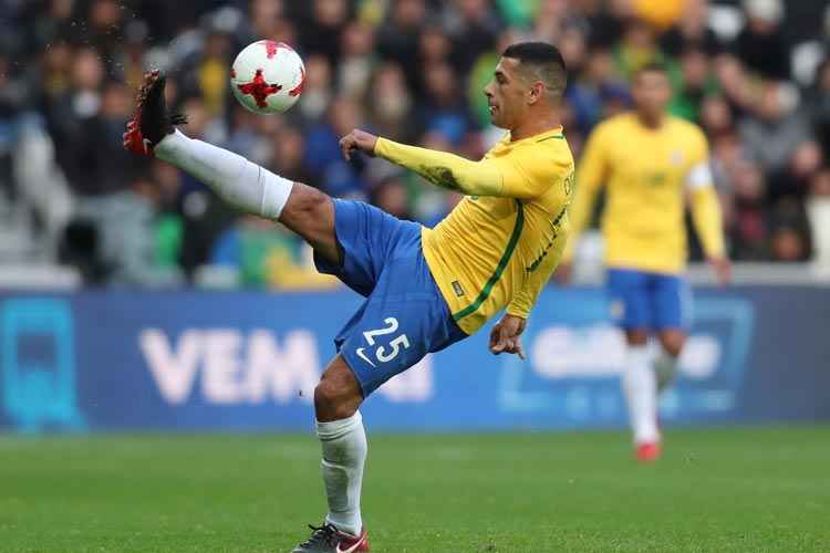 Fez história! Diego Souza marca o gol mais rápido da história da