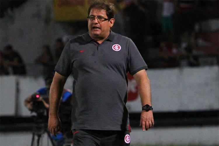Guto Ferreira segue como preferido da diretoria para assumir cargo de  treinador do Sport - Esportes DP