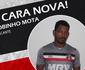 Santa Cruz anuncia contratações do meia-atacante Robinho Mota e do lateral Rafinha