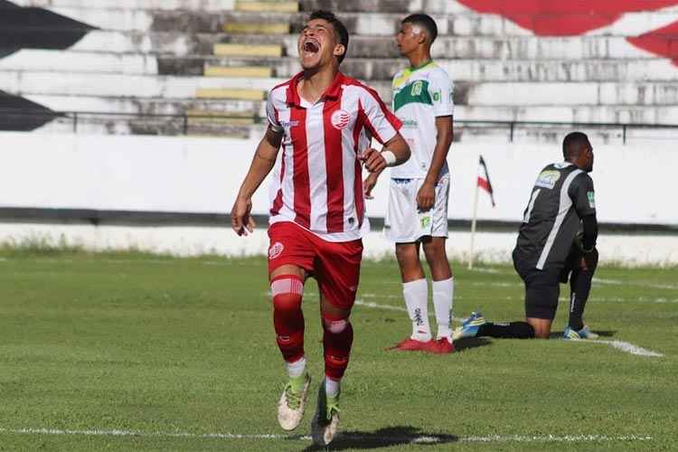 Léo Lemos/Náutico Léo Lemos/Náutico