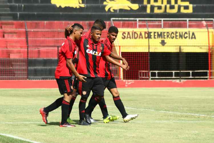 Futsal: Sport larga com duas vitórias na disputa da Taça Brasil Sub-15 -  Sport Club do Recife