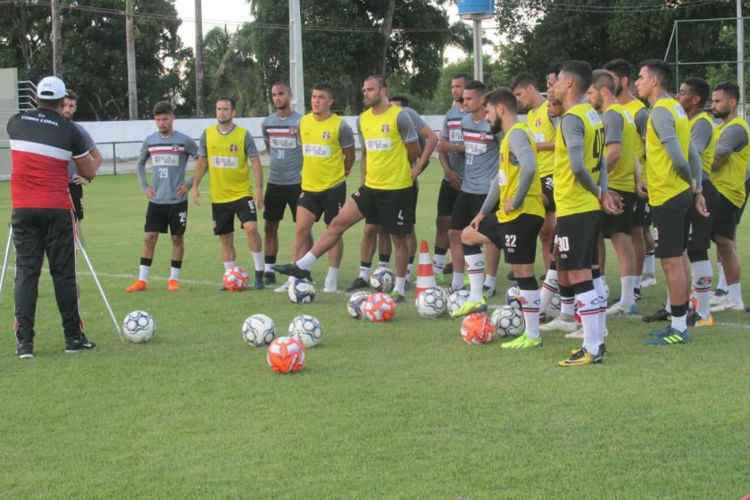 Jota Santana/Santa Cruz