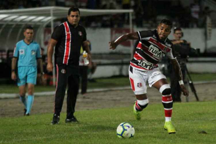 <i>(Foto: Rodrigo Baltar/Santa Cruz)</i>