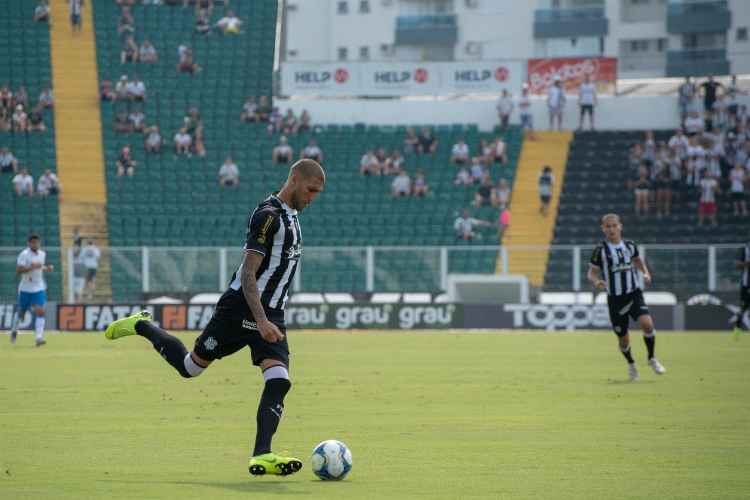 <i>(Foto: Matheus Dias/Figueirense FC)</i>