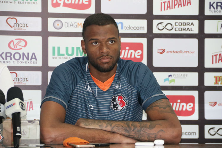 Goleiro mais alto do Brasil, Carlos Miguel foi apresentado oficialmente, Santa Cruz Futebol Clube - Recife PE