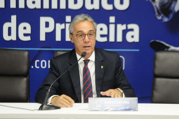 Presidente da Federao descarta retorno da Copa do Nordeste junto com os estaduais