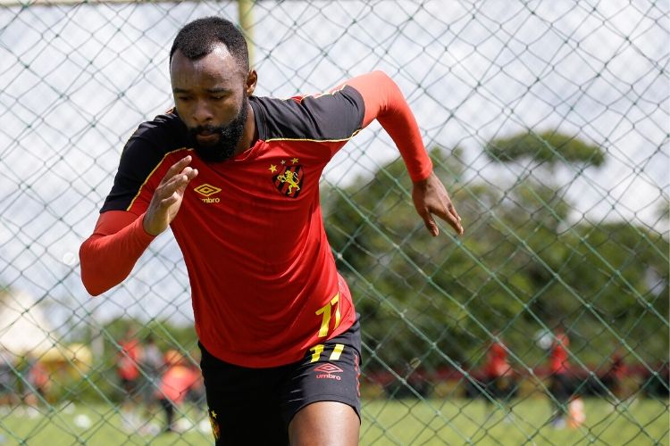 Visando reduzir o elenco, Sport define lista de jogadores negociáveis; confira nomes