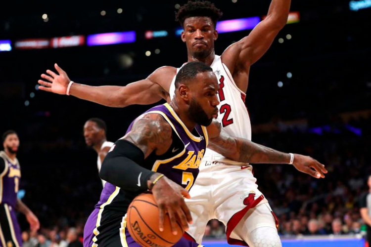 Miami Heat e LA Lakers nas finais de conferência da NBA - Basquetebol -  SAPO Desporto