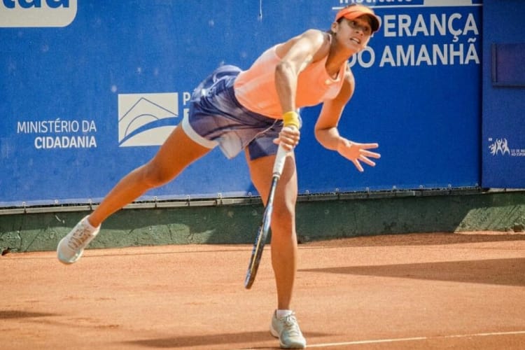 O adeus da tenista Teliana Pereira: motivos da aposentadoria, futuro e relao com PE e NE