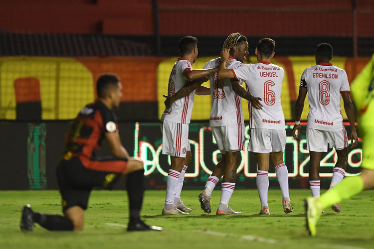 Inter: Galhardo valoriza campanha: contra tudo e contra todos